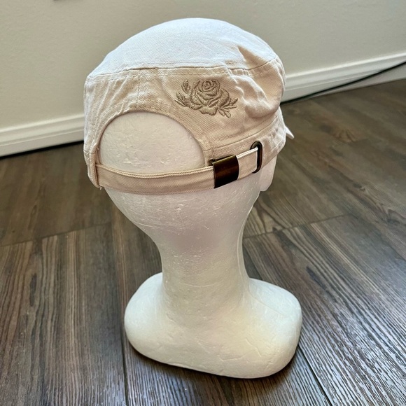 Floral Embroidered Cap - Picture 3 of 9